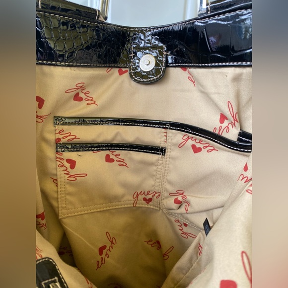 Shiny Black Leather GUESS Bag with rhinestone G - Picture 13 of 13